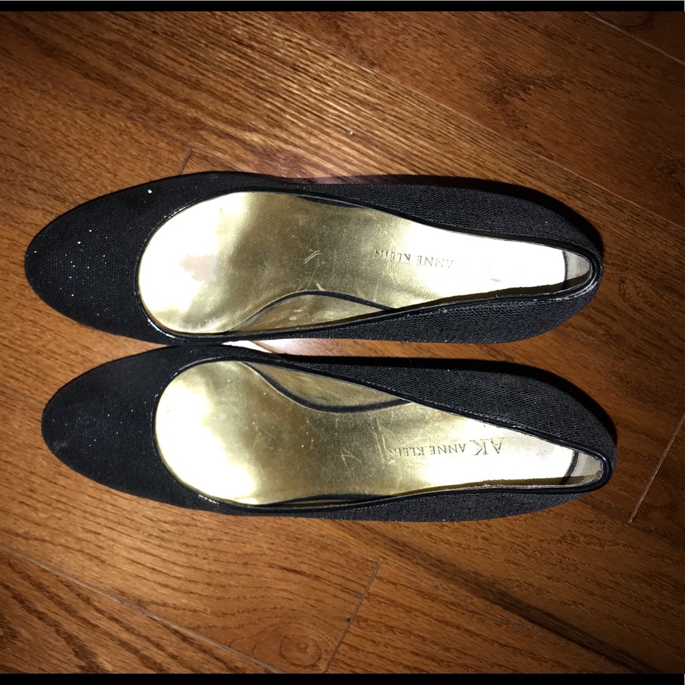 black sparkly heels